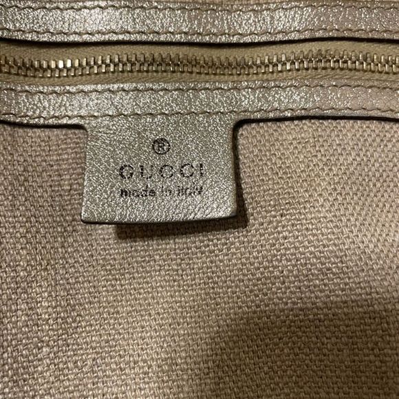Gucci Metallic Jackie O Bouvier Hobo Bag - Picture 10 of 15